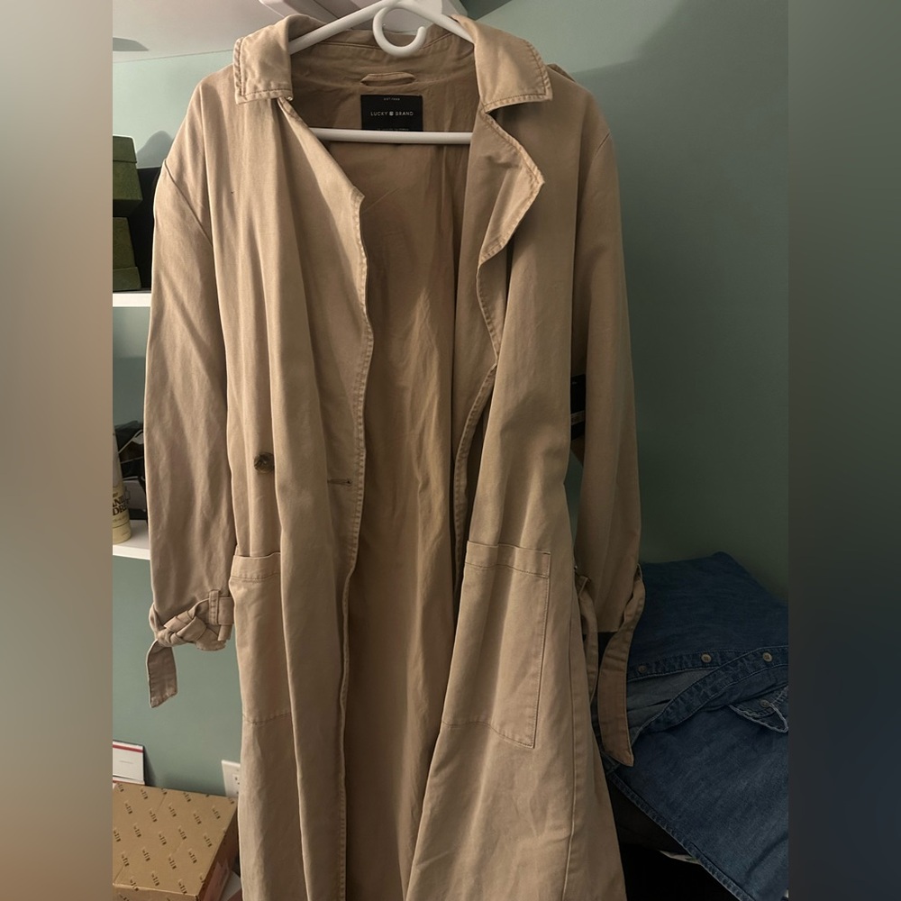 Lucky Brand Beige Tan Trench Coat